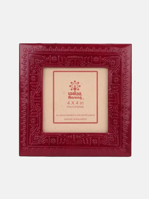 Maroon Jamdani Embossed Photo Frame