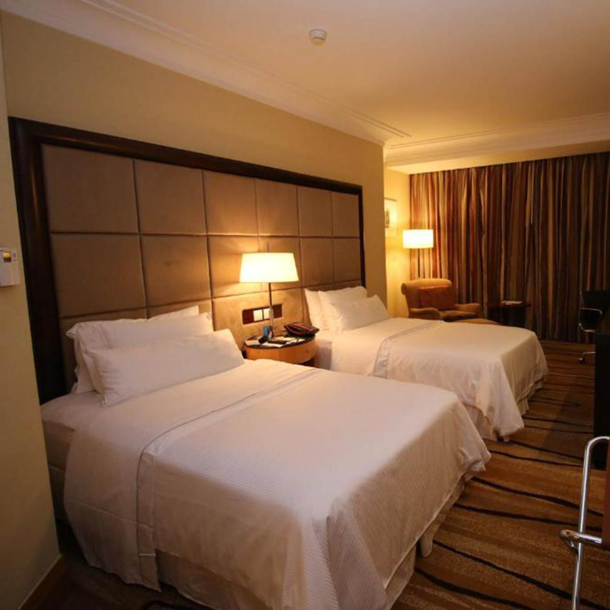 Deluxe Room, Guest room, 2 Twin/Single Bed(s), City view