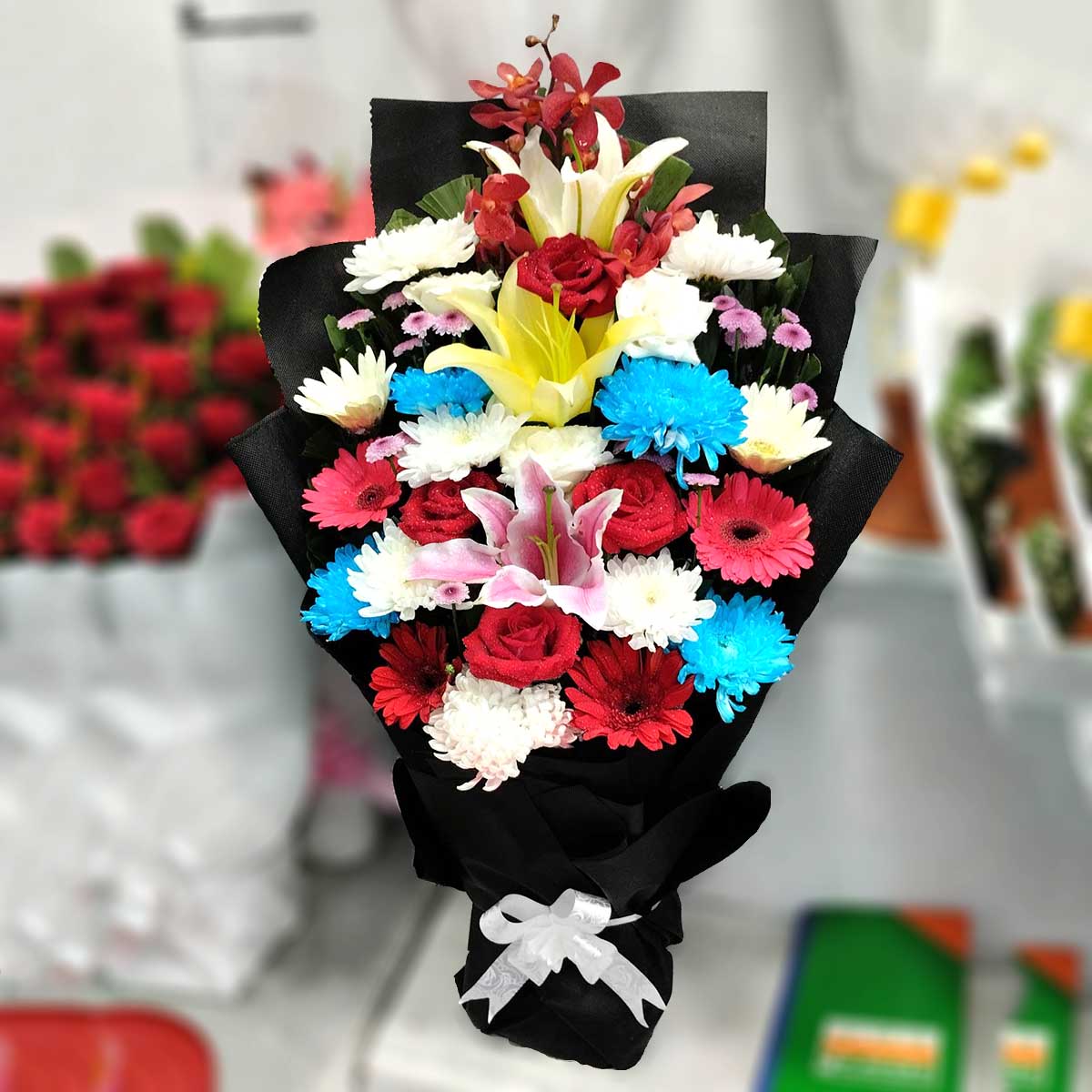 Lily Mixed Bouquet