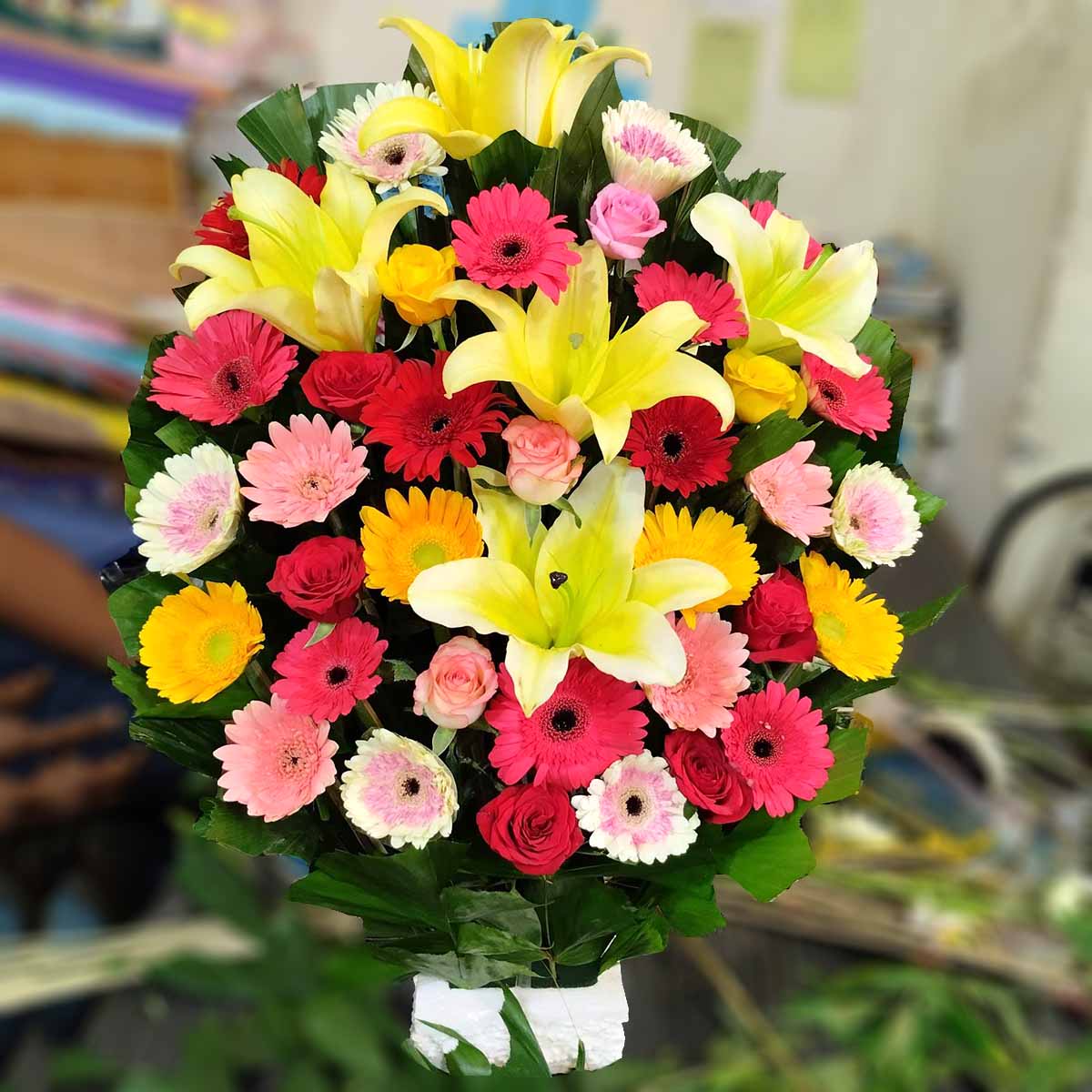 Lily Mixed Bouquet