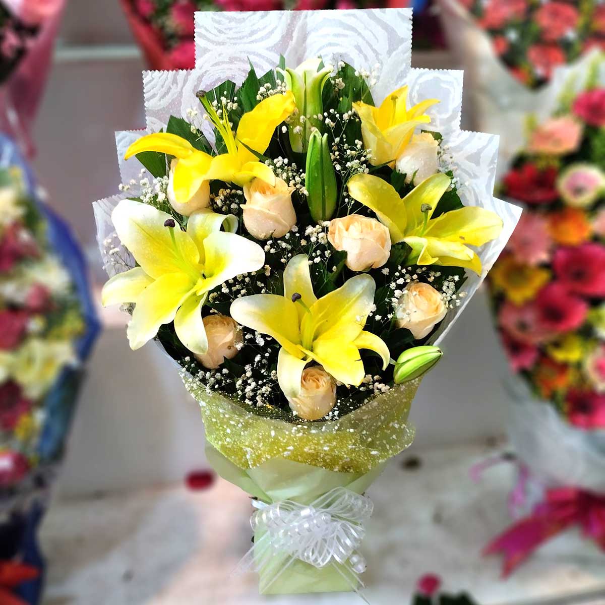 Lily and Rose Mixed Bouquet