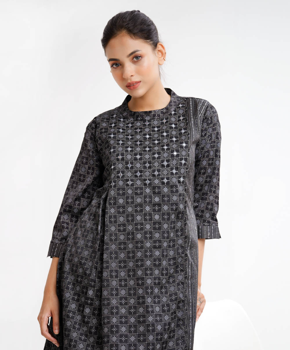 Black Crepe A-line Kameez