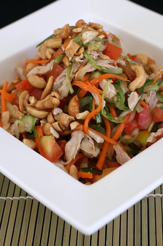 Chicken and Prawn Salad with Cashew Nut
