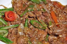 Beef chili onion