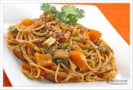 Noodles in sweet & sorur sauce