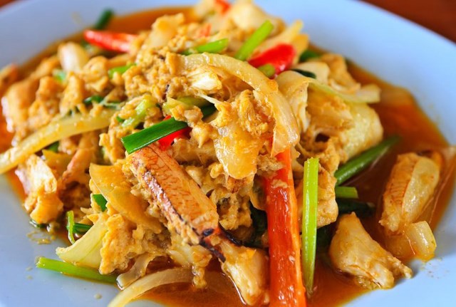 Crab In Curry Sauce