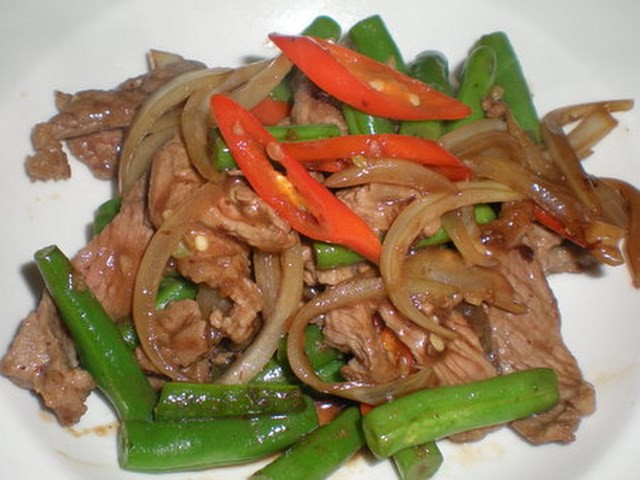 Beef With Green Chilli
