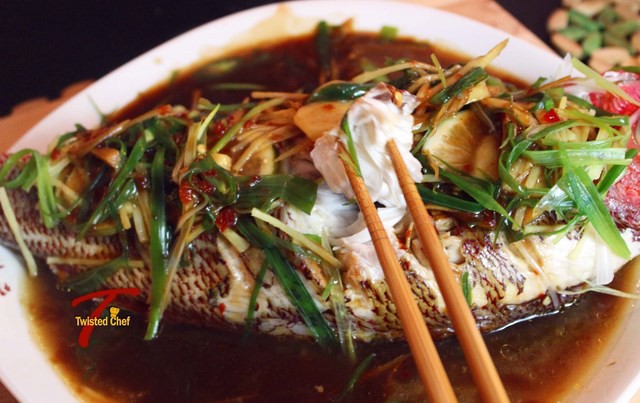Steamed Pomfret With Mushroom & Ginger