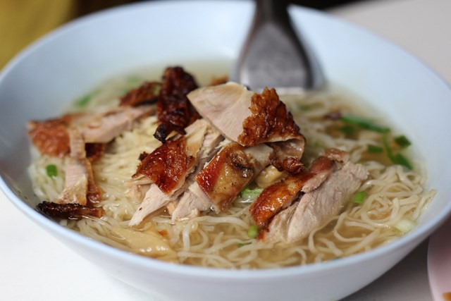 Bamee Nong Gai