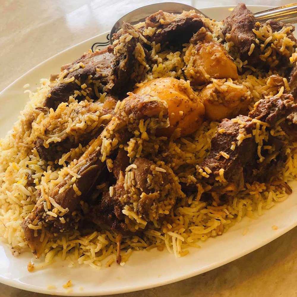 Kacchi Platter with Chicken Roast for Three Persons