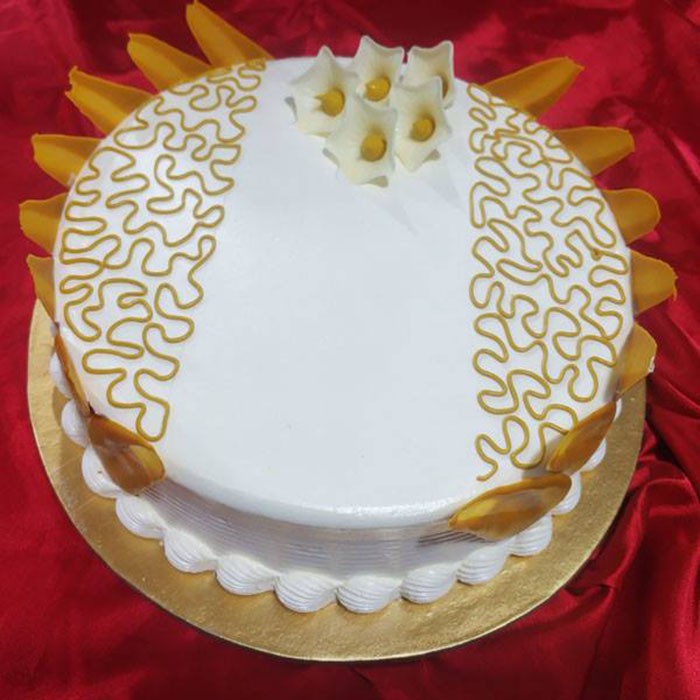 Classic Vanilla Cake