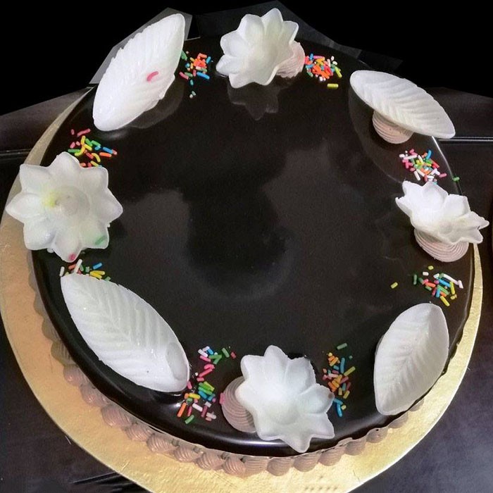 Classic Chocolate Cake