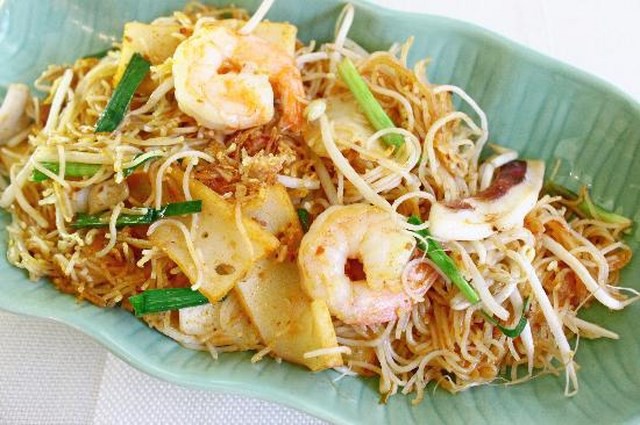 Mixed Thai Noodles