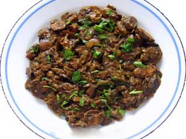Tawa Mushroom Masala