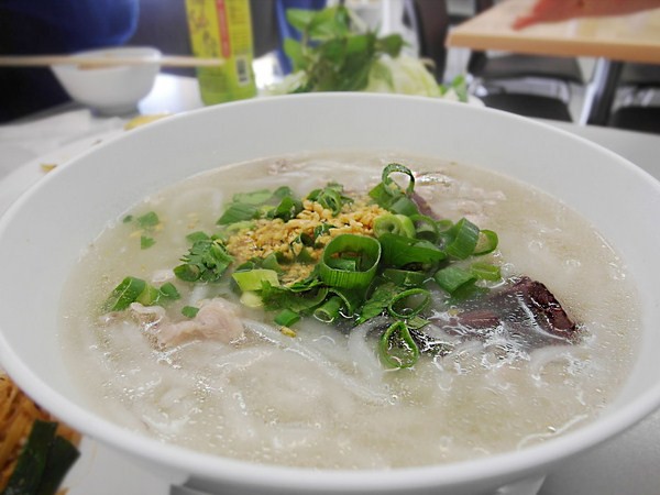 Pad Thai / Jelly Noodles Soup