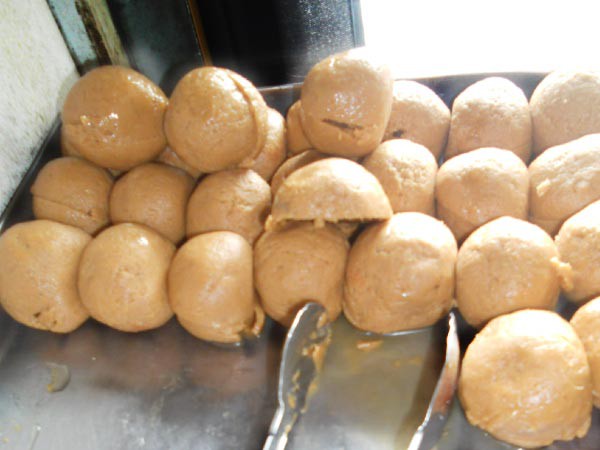 Sanarpolaw Sweets