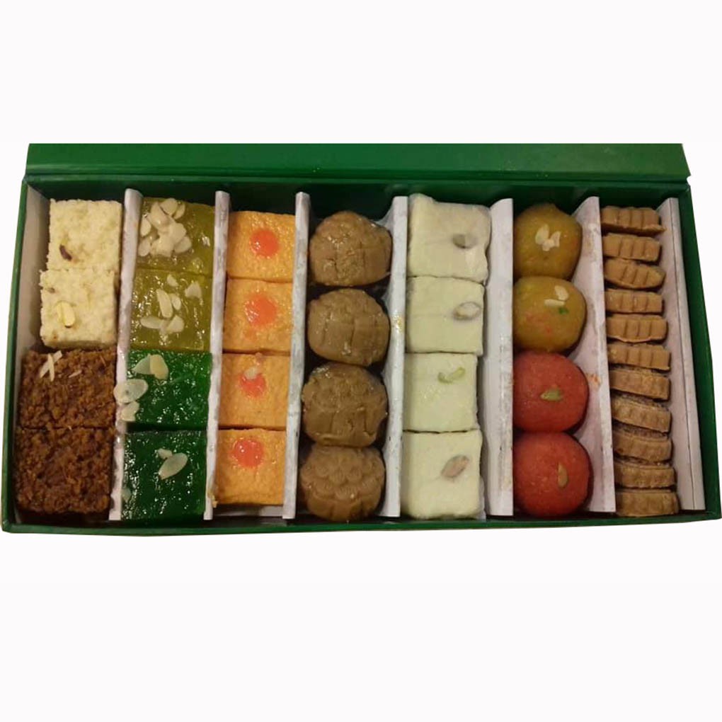 Flavors Sweet Gift Box
