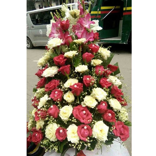 Deshi Rose Bouquet