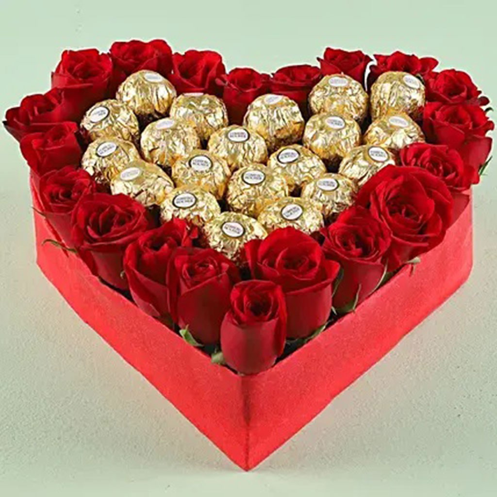 Roses Heart Of Chocolate