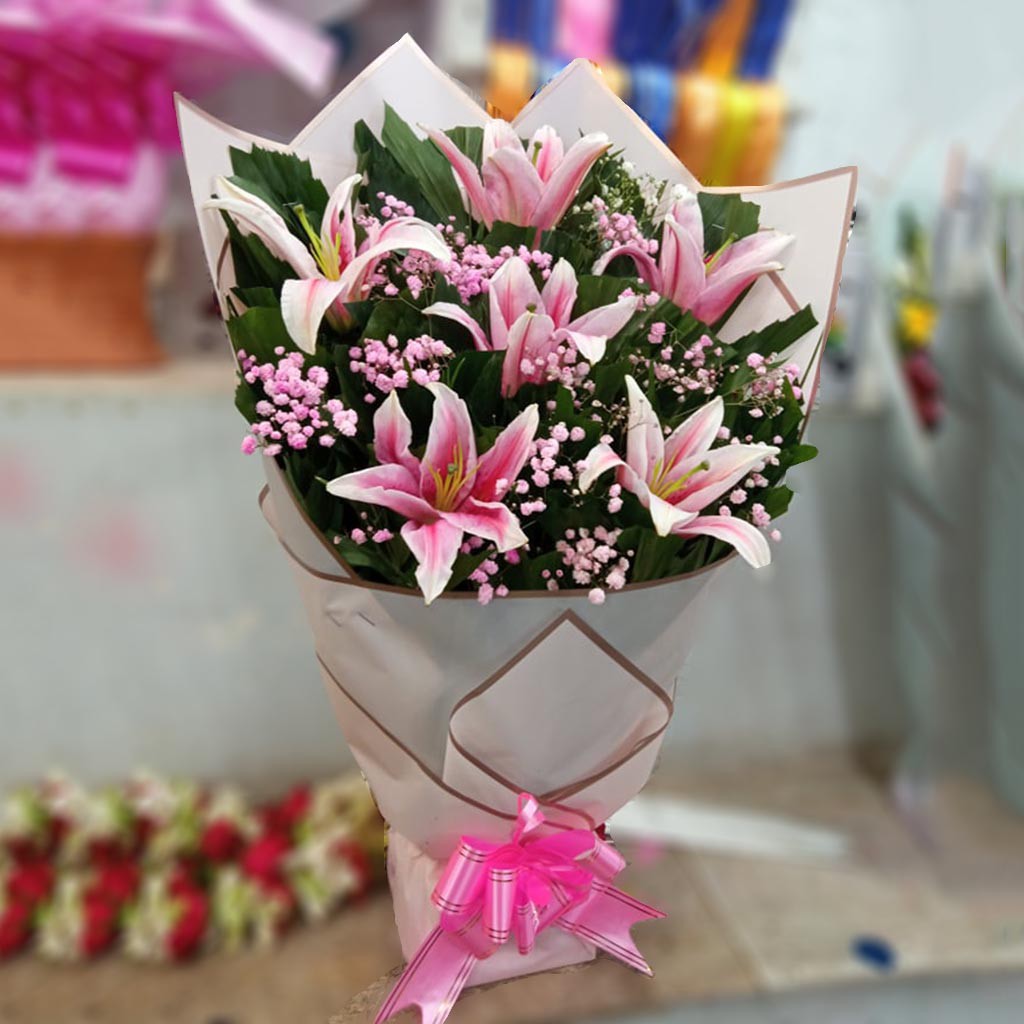 Pink Lily Bouquet