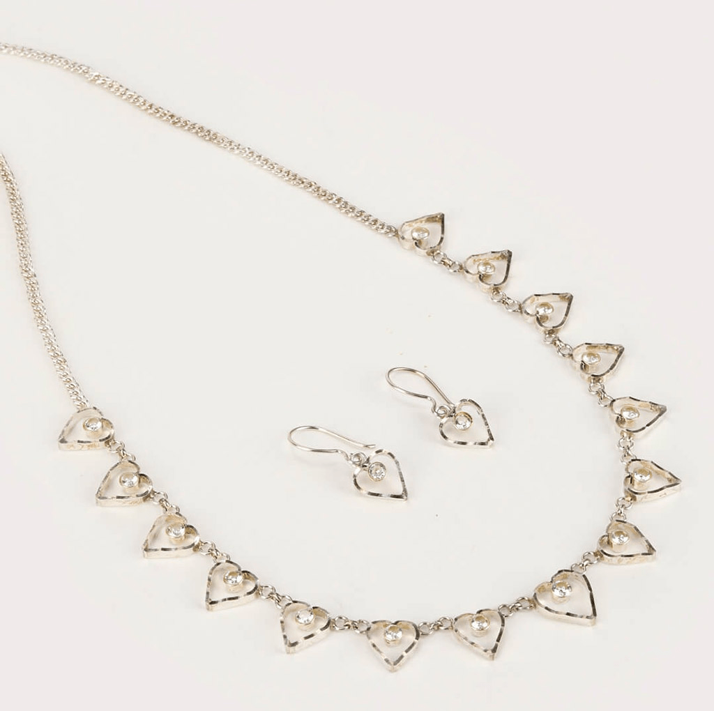 Stone Studded Silver Necklace Set