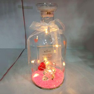 valentine Showpieces