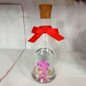 valentine showpiece