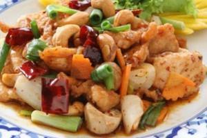 VEGETABLE SALAD WITH CASHEW NUT