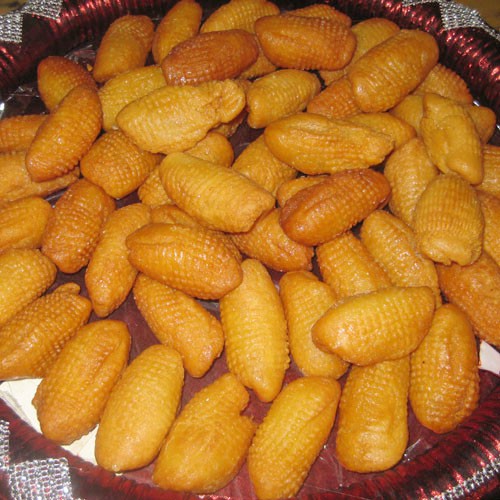 Khejur Pitha