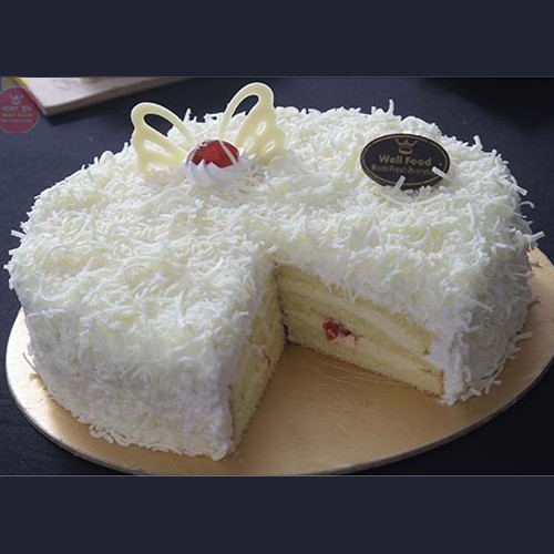 White Forest Cake