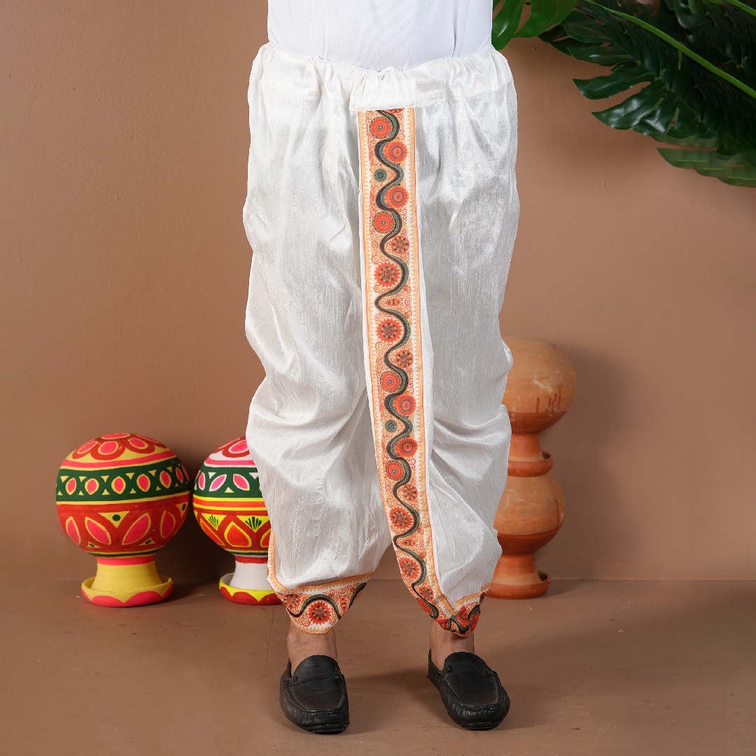 Shubhra Rangmala Dhuti