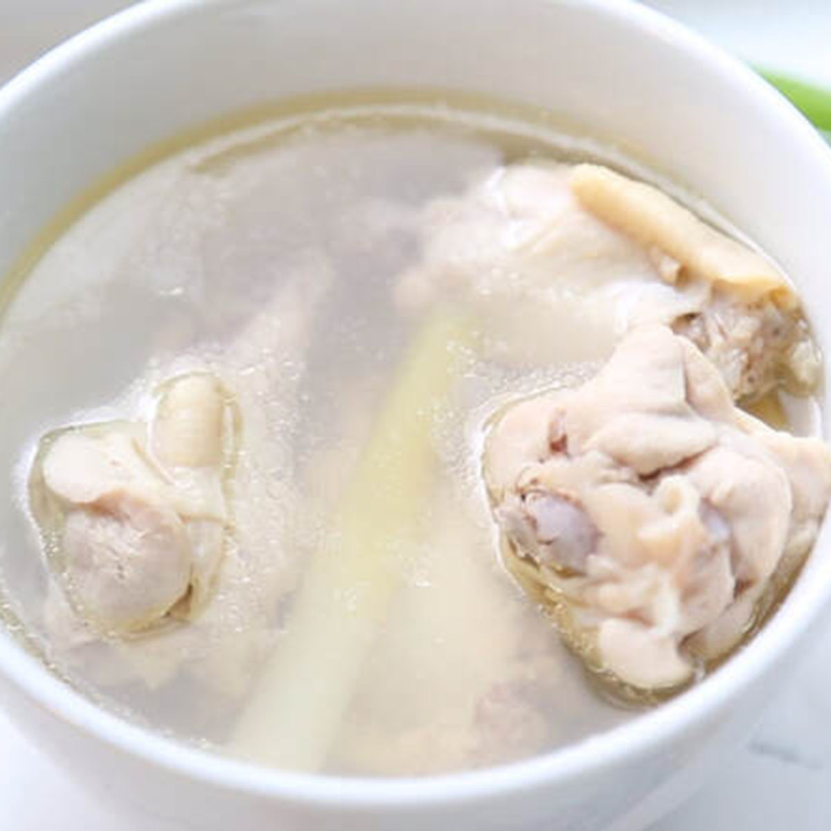 STEAMED CHICKEN SOUP