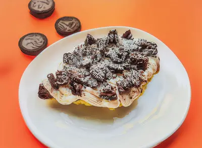 Oreo Cream & Nutella Croiffle