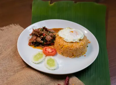 Chicken Basil Leaf with Fried Rice