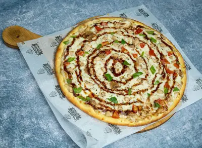 Chunky BBQ Chicken Pizza