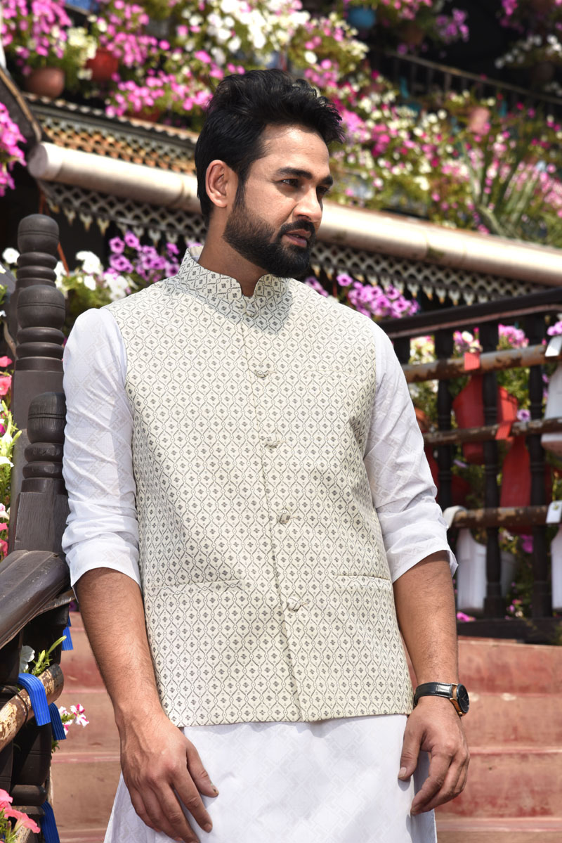 Cream Joy Silk Printed Coaty