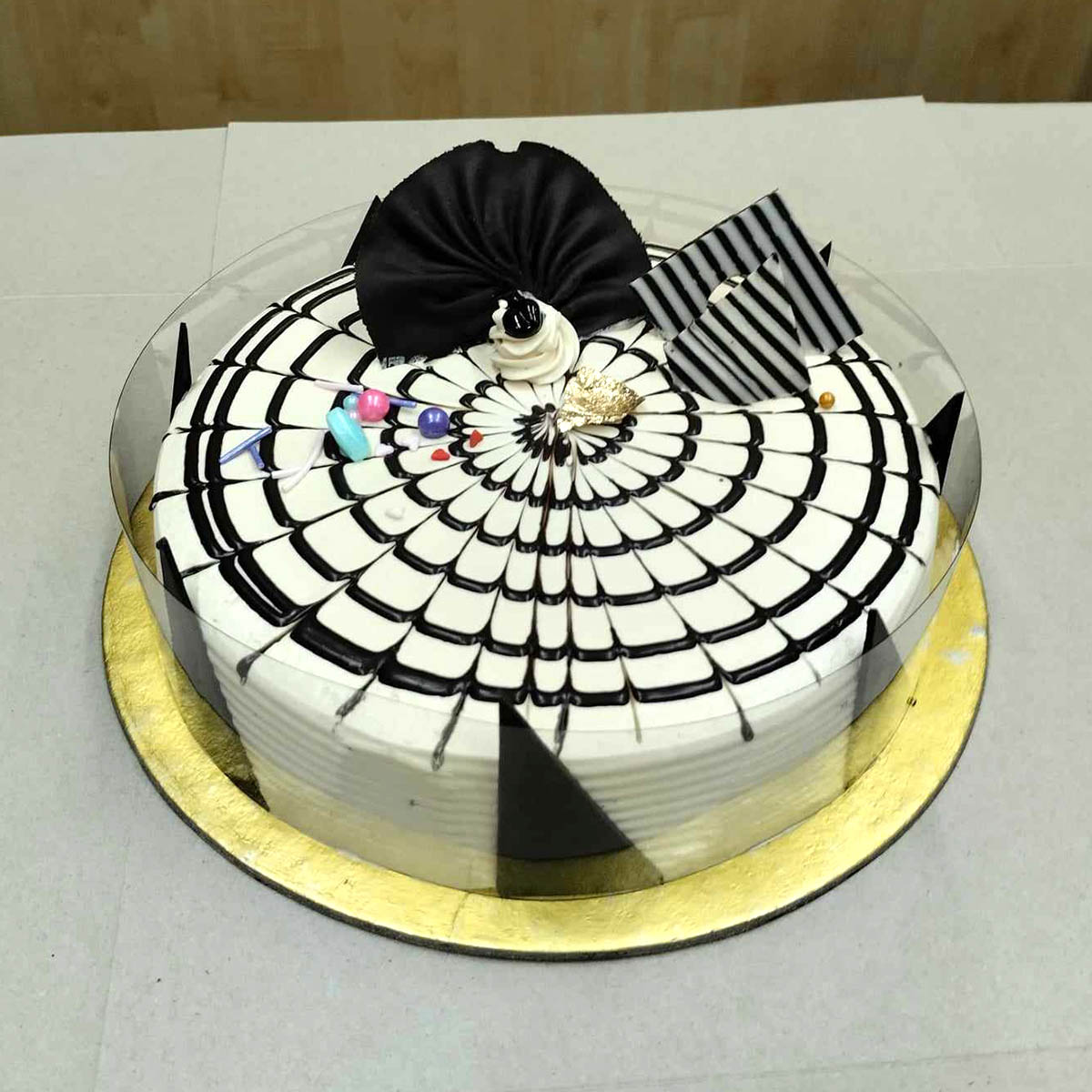 Chocolate Vanilla Cake
