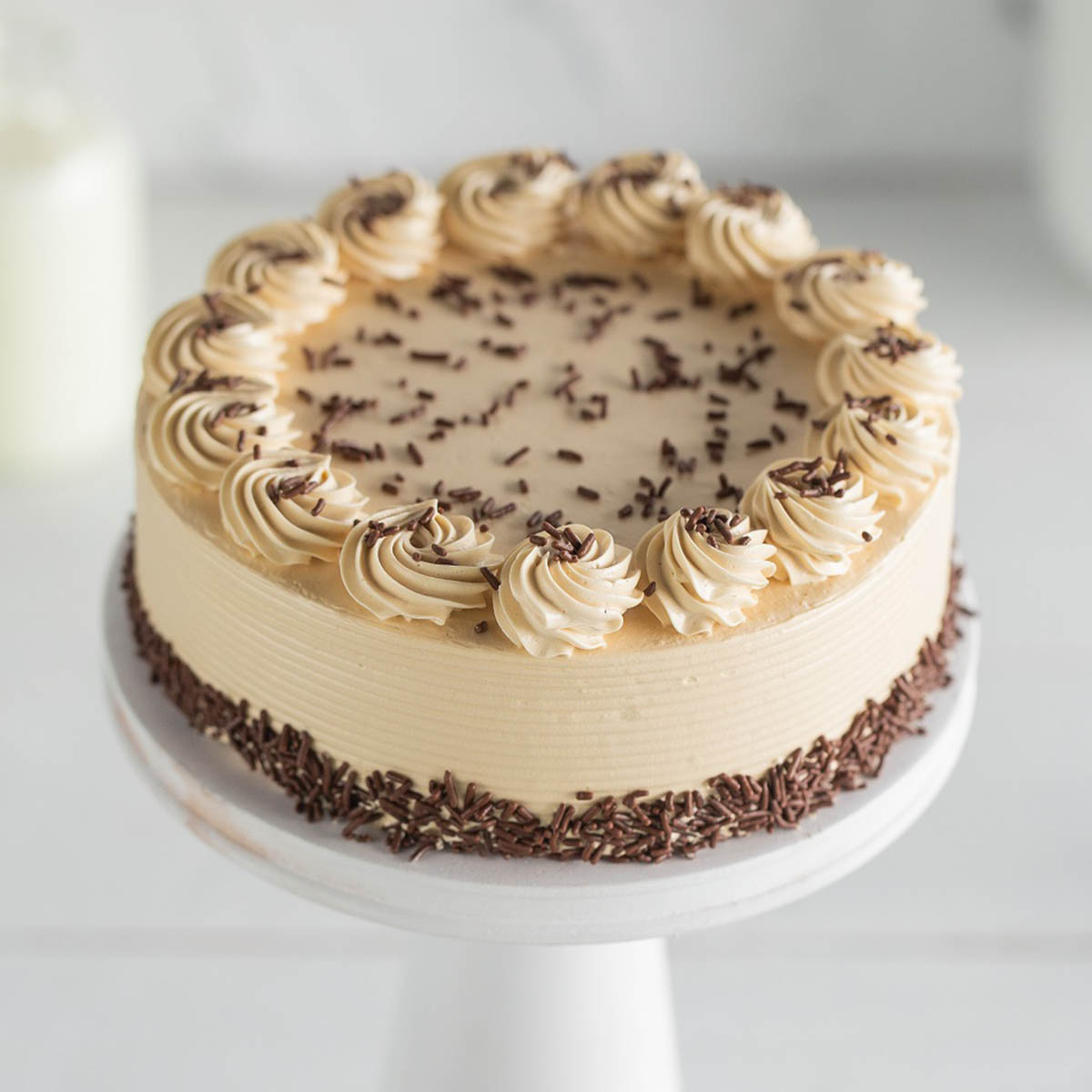 Caramel Macchiato Cake - A Classic Twist