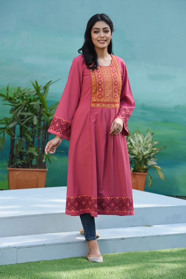 Mauve Pink Georgette Printed & Hand Embroidered Kurti