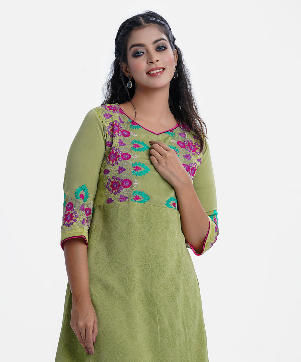 Green Zoom A-Line Tunic