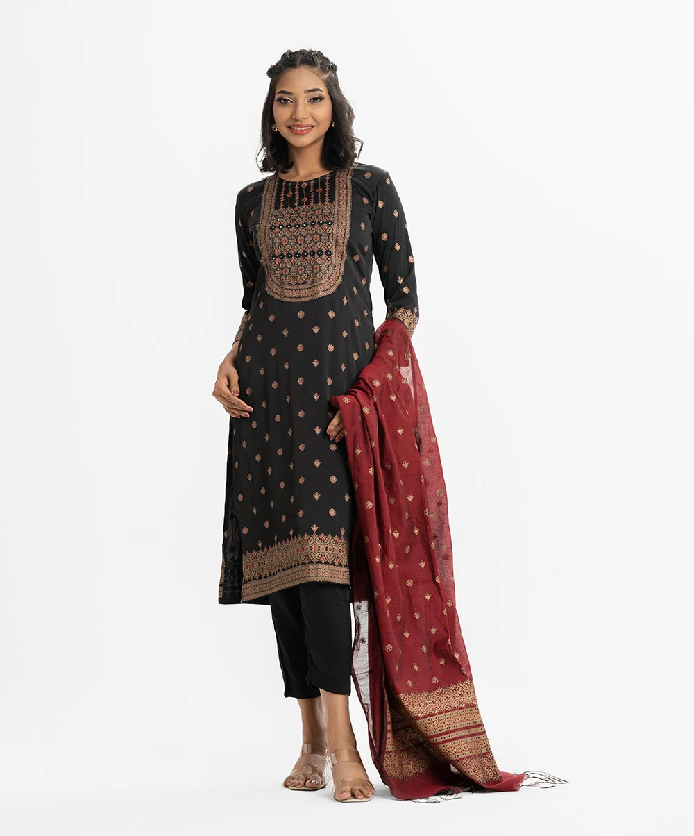Black Joom Salwar Kameez