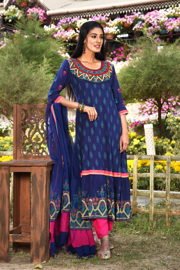 Navy Blue Linen Printed & Hand Embroidered Salwar Kameez Set