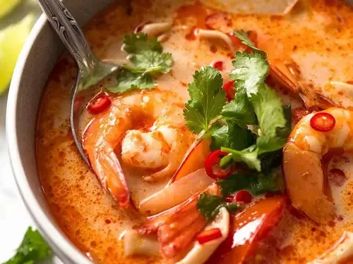Tom Yum Kai