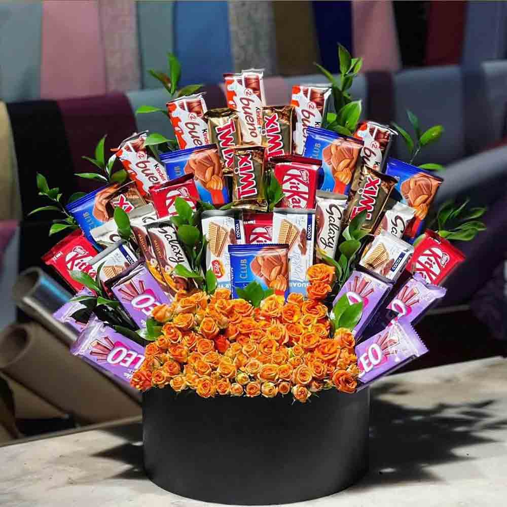 Mixed Chocolate with Rose Bouquet