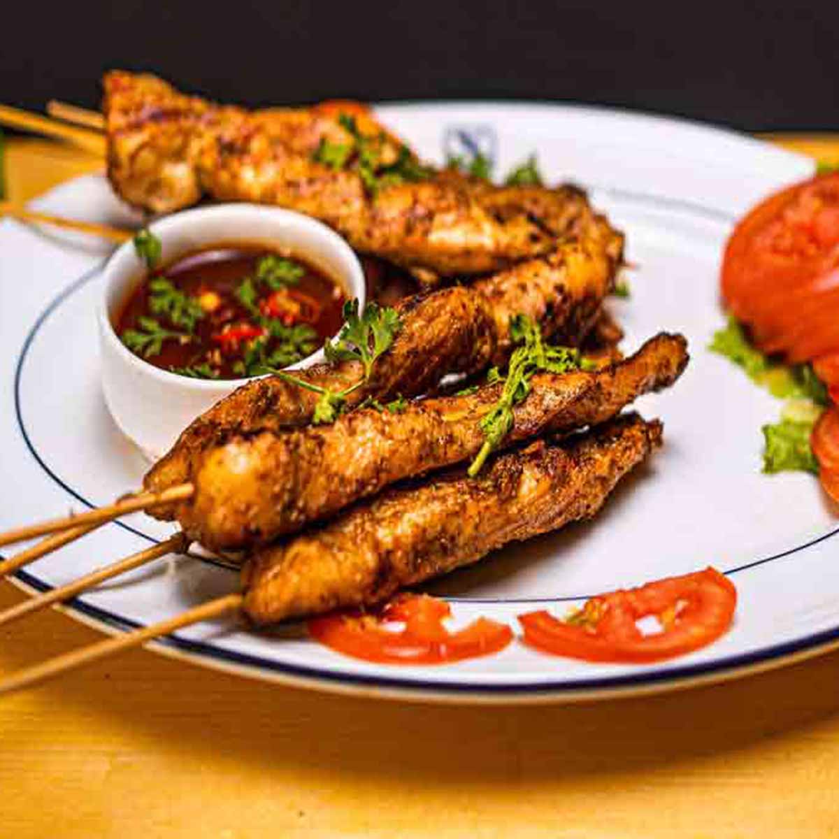 THAI CHICKEN OR BEEF SATAY
