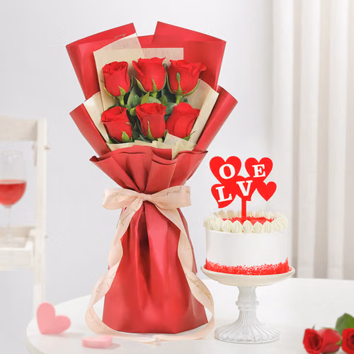 Classic Red Roses Bouquet with Bento Cake (300g)