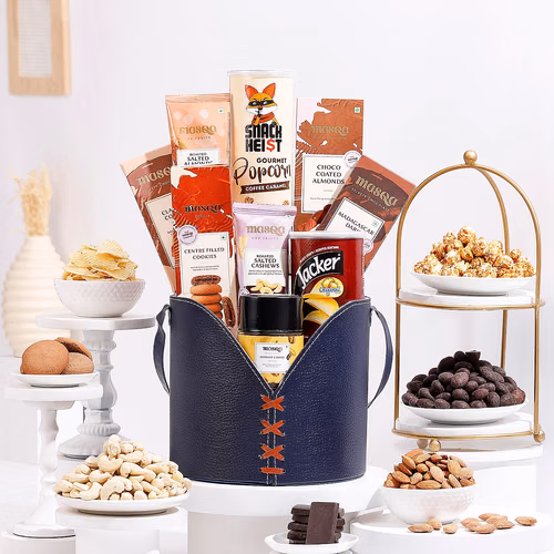 Snack Lover's Blue Bag Treats Hamper