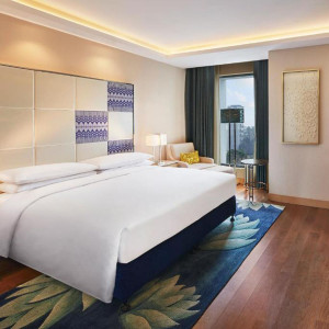 Club King, Club lounge access, Guest room, 1 King