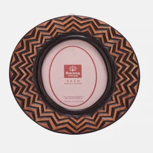 Mahogany Made Zigzag Oval Photo Frame