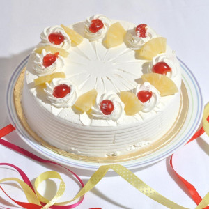 pineapple-cake-from-bakery-4